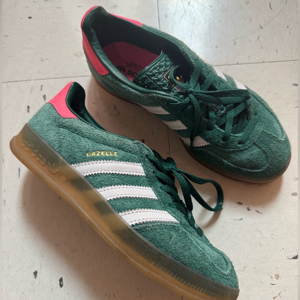 Adidas gazelle green pink white suede size US 5.5